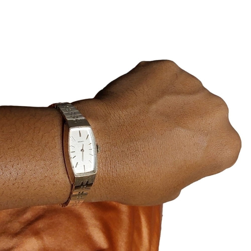 SEIKO WGP BACK‎ ST, STEEL WOMEN'S WRISTWATCH 7N0477 11- 4600